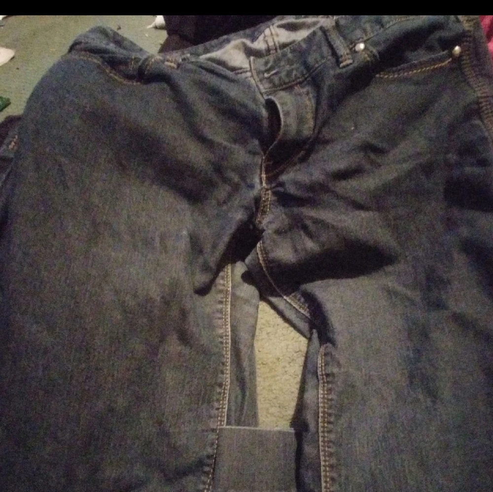 Regular fit low-rise flare bottom jeans